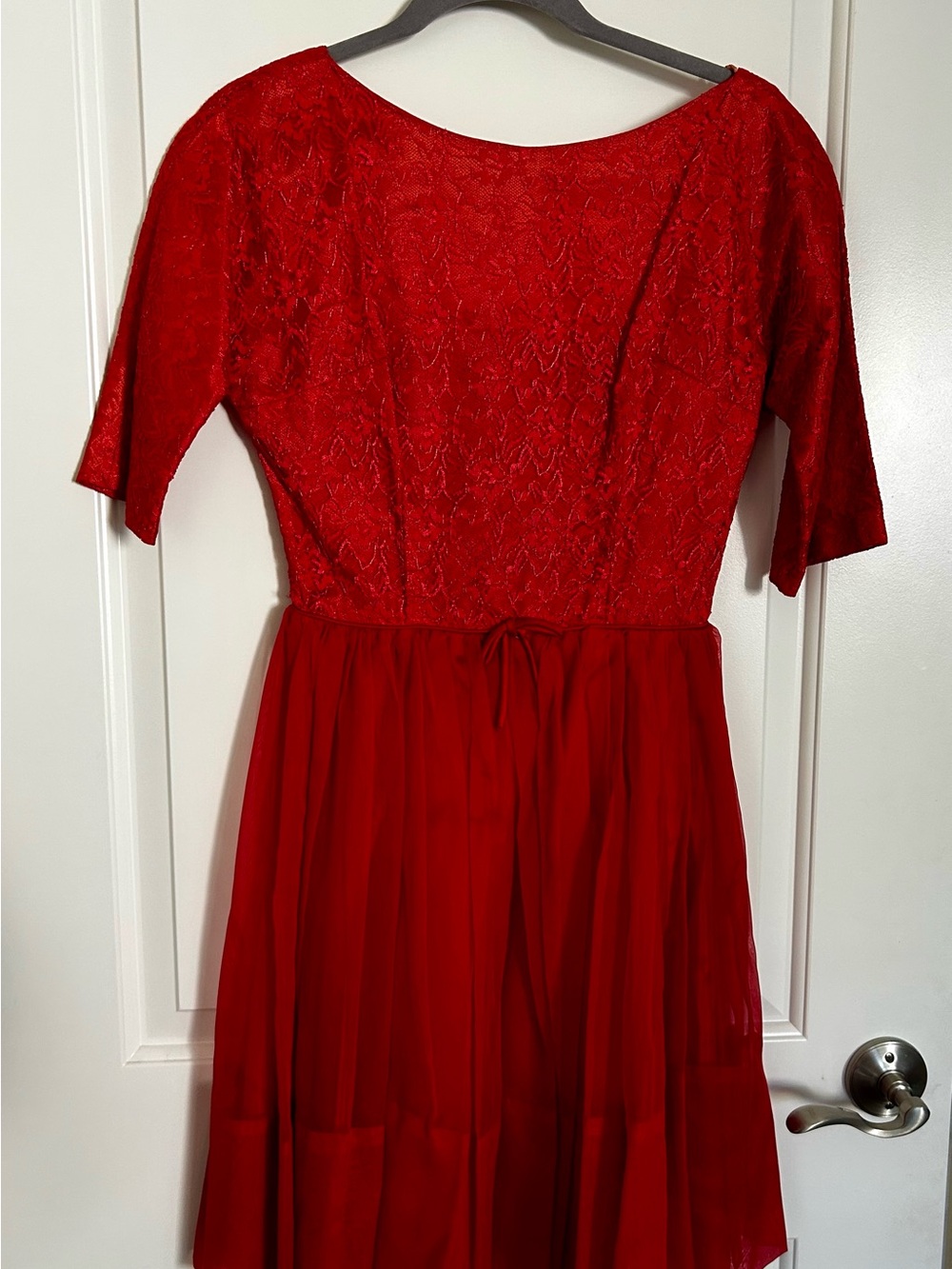 Vintage 1950s Elegant Red Lace Mini Dress with Chiffon Skirt